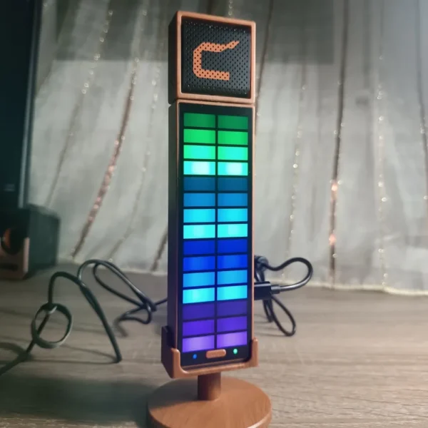 Comica RGB UMIC USB Condenser Microphone – USB-C Plug & Play, 7 RGB Effects, Built-in Sound Card with 3 Reverb Modes, Mute & Gain Control, Wood-Grain Stand