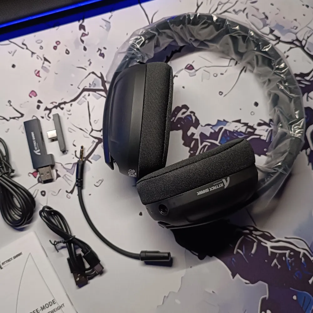 1_result ATTACK SHARK L80 Tri-Mode Gaming Headset – 180g Lightweight, Bluetooth 5.3 / 2.4G Wireless / Wired, Detachable Mic, 40mm Drivers, 600mAh Battery (Black) - Image 1