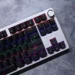 JEDEL KL-106 Mechanical Keyboard – Red Switches, Volume Knob, 86 Keys, Wired (Black & White) - Image 2